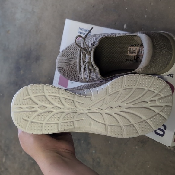 Skechers Women's Hands Free Swift Fit Slip On - Picture 6 of 11